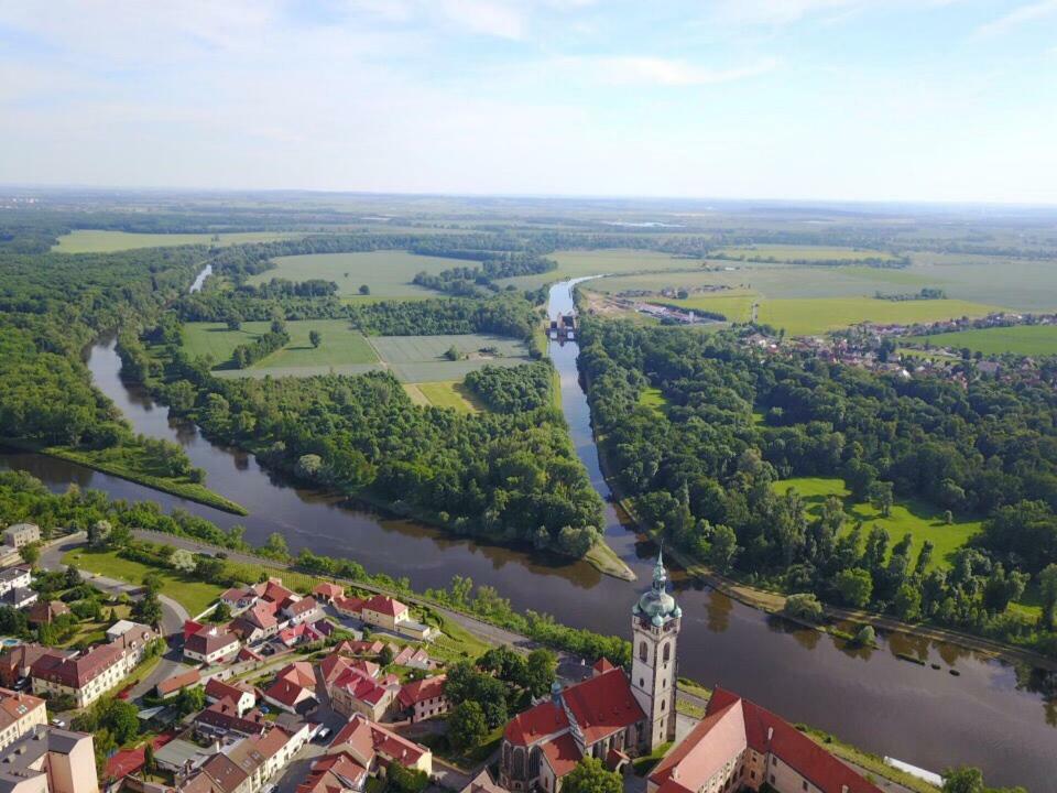Ferienwohnung Krejcovstvi Mělník Exterior foto